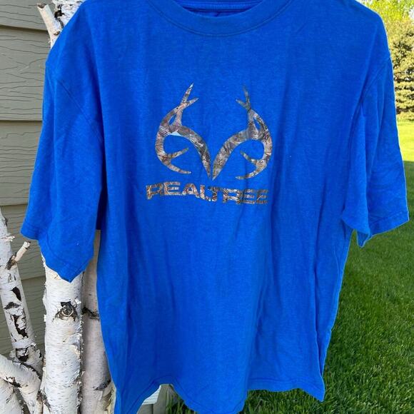 Realtree short sleeve, crewneck men's size L T-shirt - Picture 2 of 4